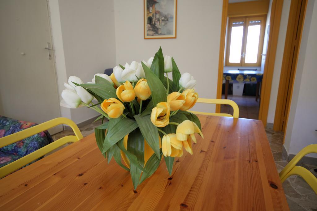 Apartamento I Tre Golfi San Vito Lo Capo Habitación foto