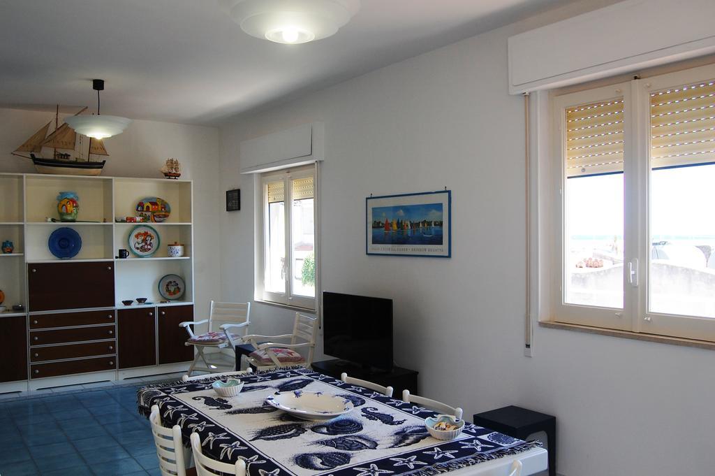 Apartamento I Tre Golfi San Vito Lo Capo Habitación foto