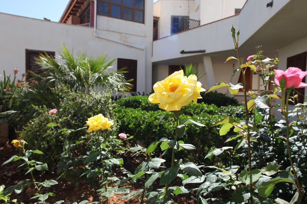 Apartamento I Tre Golfi San Vito Lo Capo Habitación foto